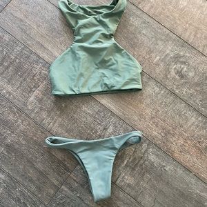 Mikoh bikini set